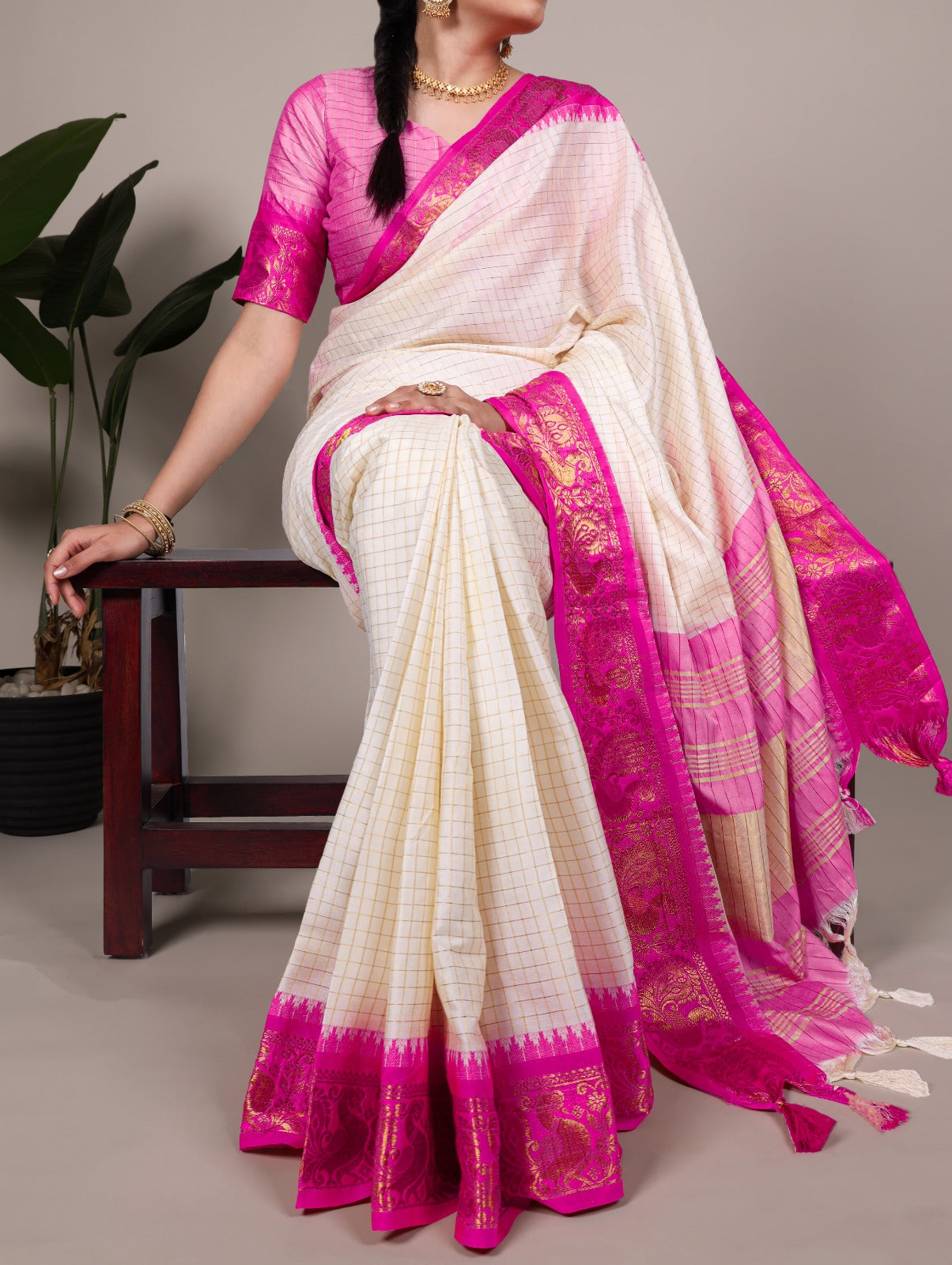 Poli Cotton Chex Saree