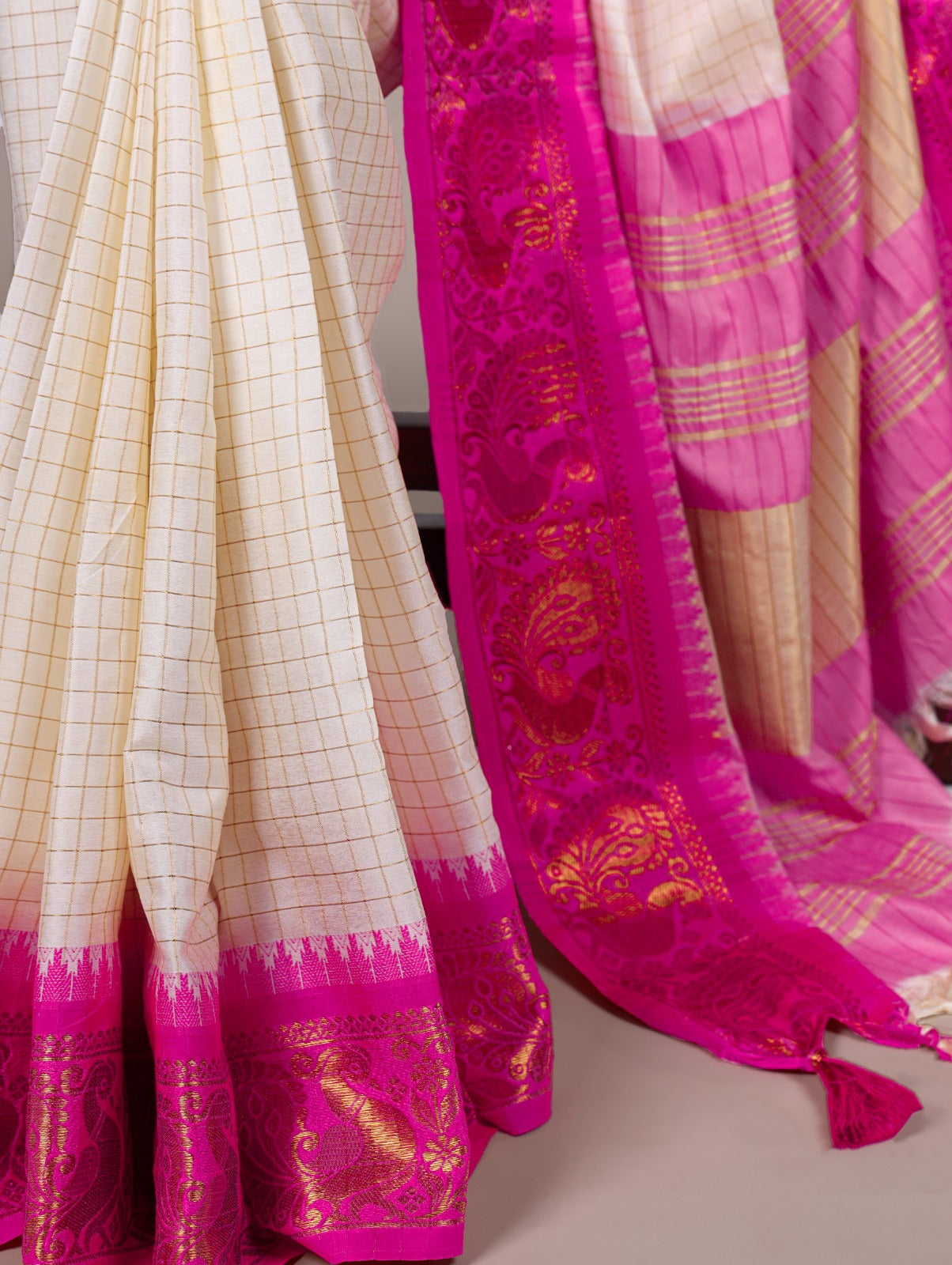 Poli Cotton Chex Saree