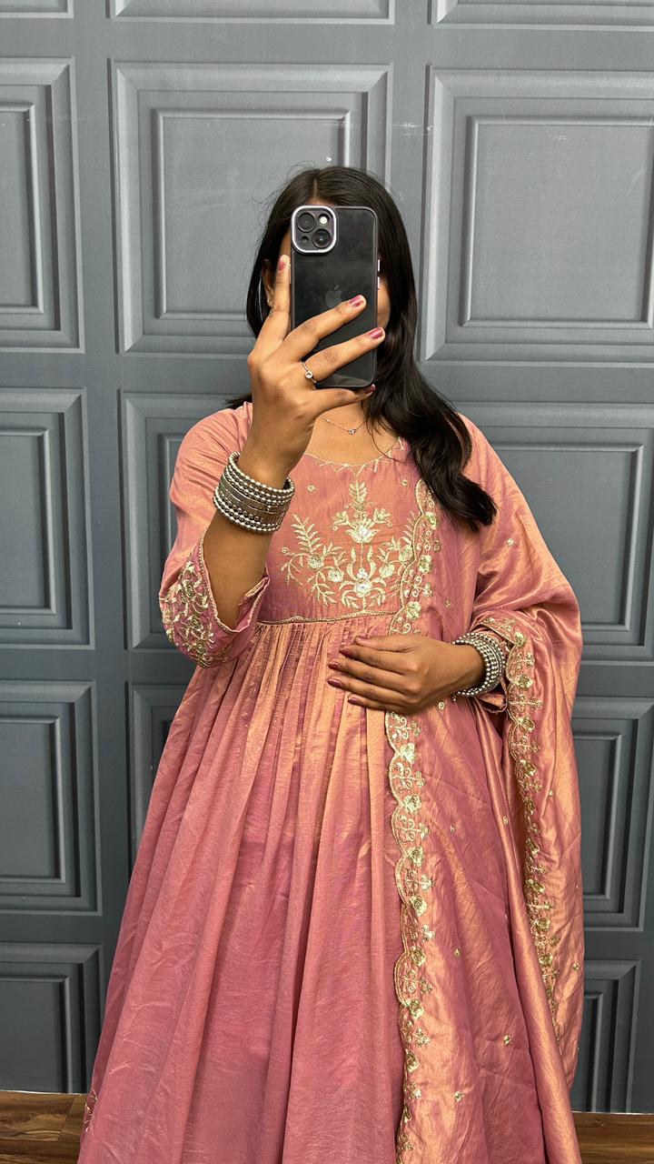 Soft South Tissue Gown