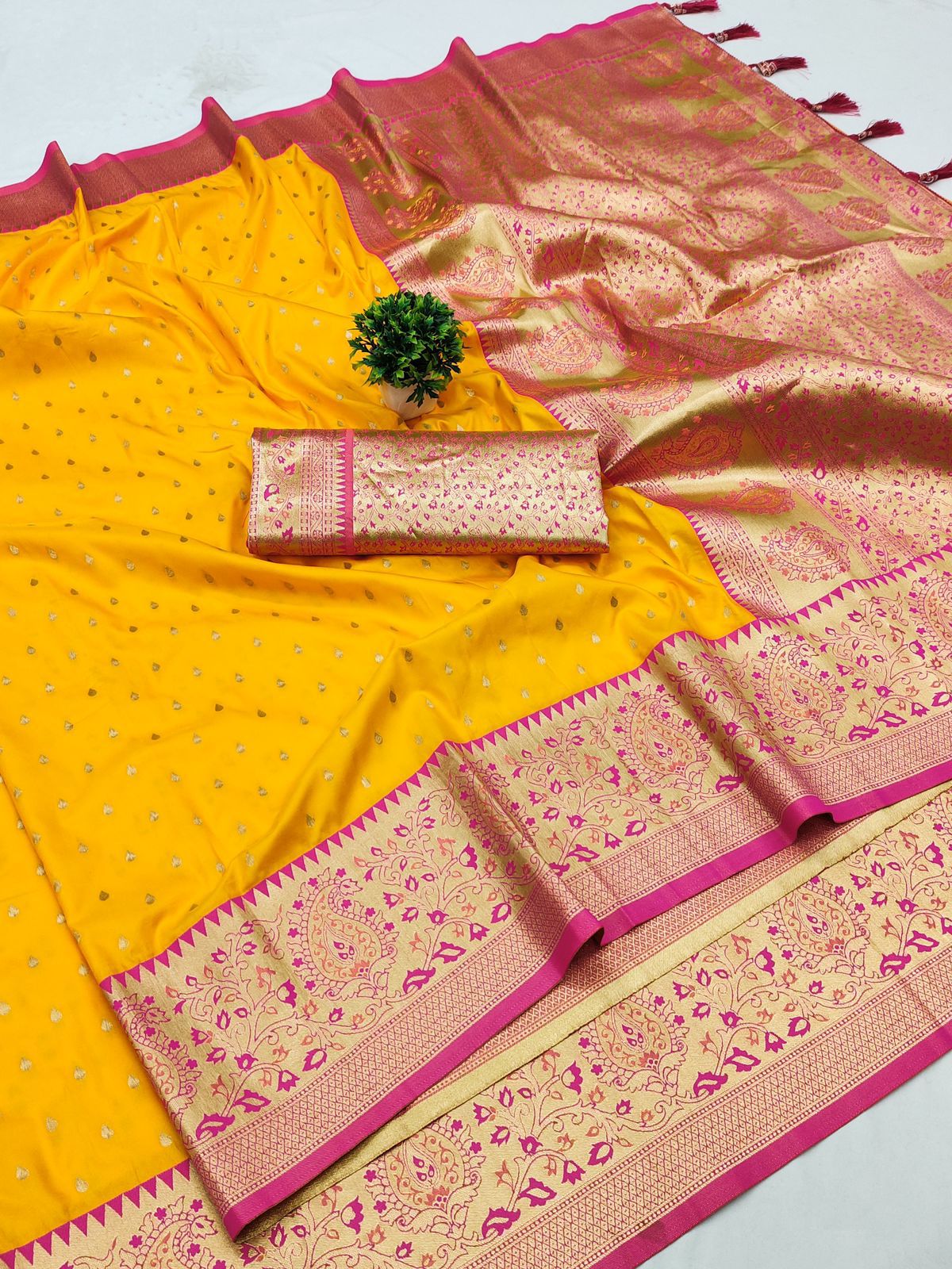 Soft Silk Banarasi Saree