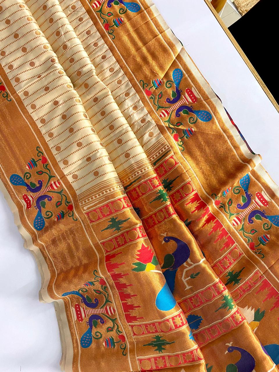 Premium Paithani saree