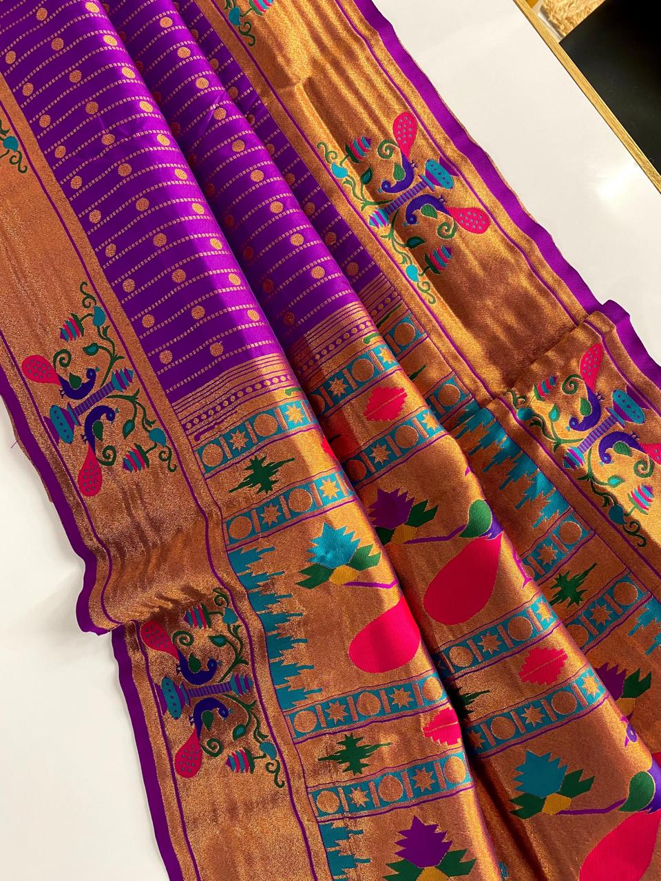 Premium Paithani saree