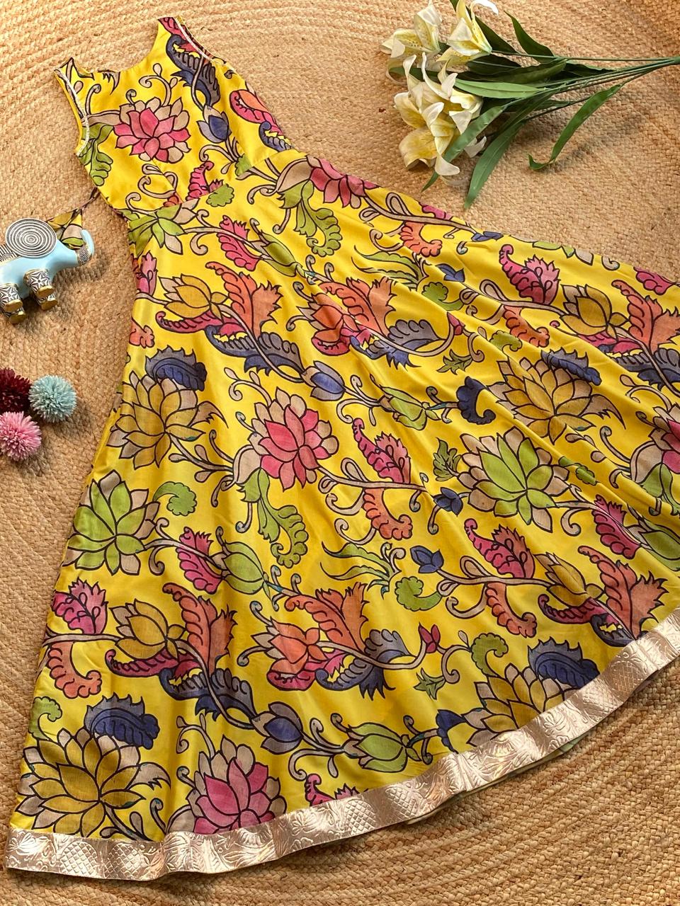 Kalamkari floral print gown