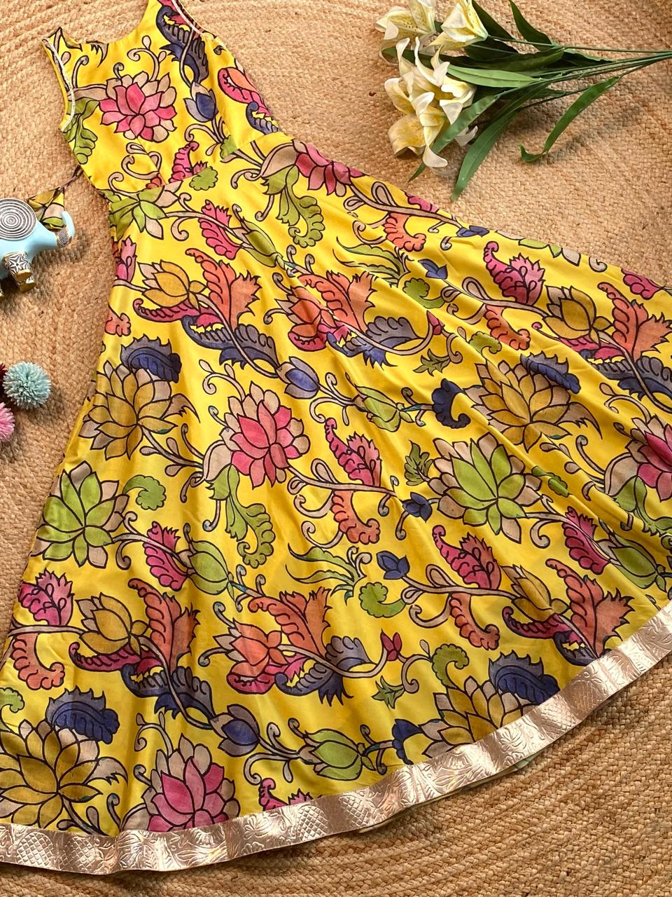 Kalamkari floral print gown