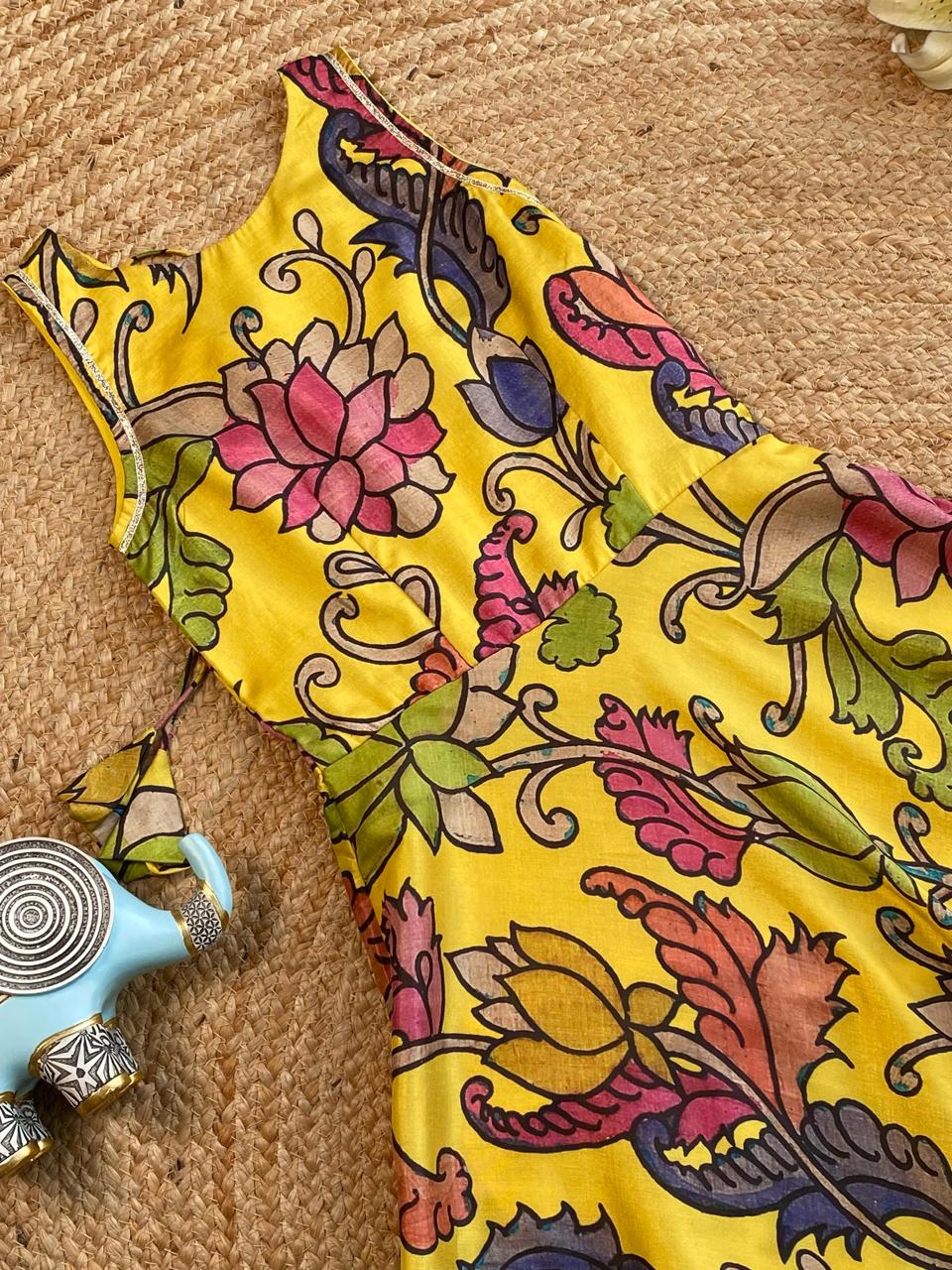 Kalamkari floral print gown