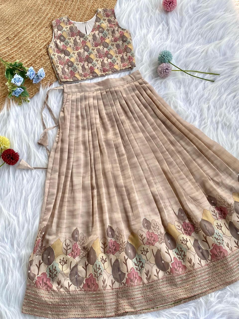 Charming Printed skirt and top