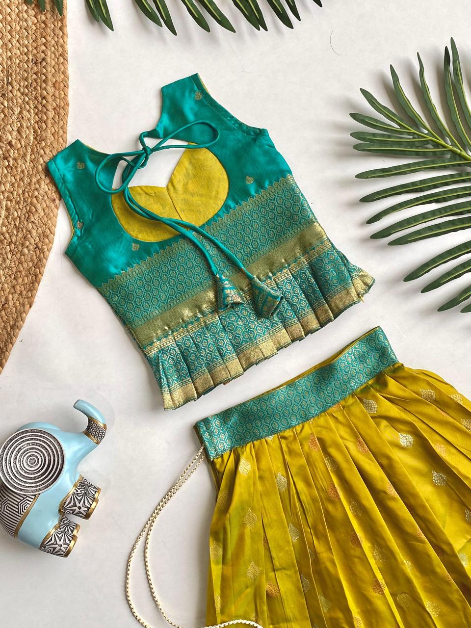 Beautiful girl's set