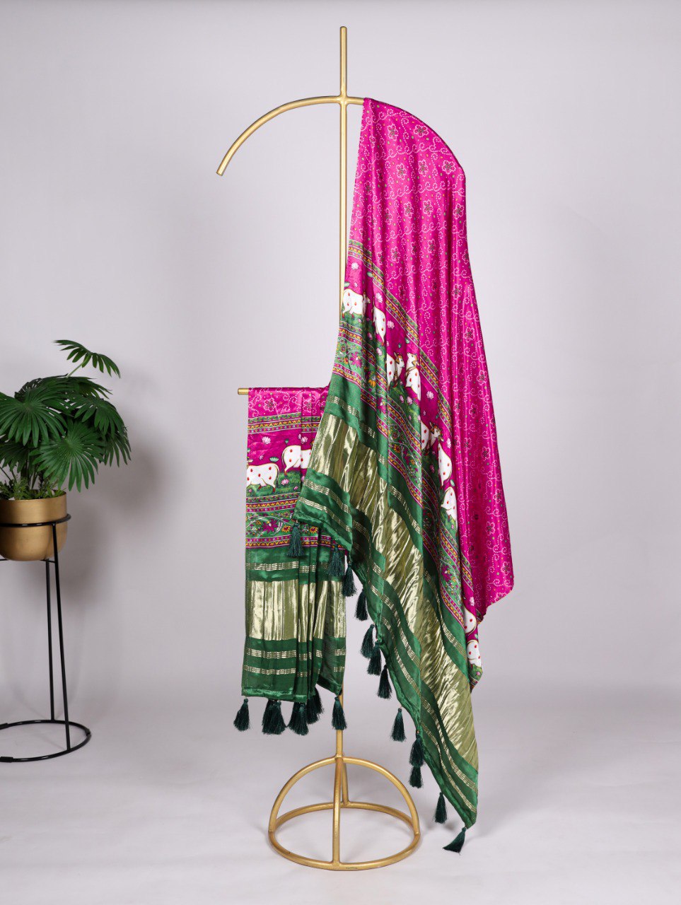 Bandhej silk dupatta
