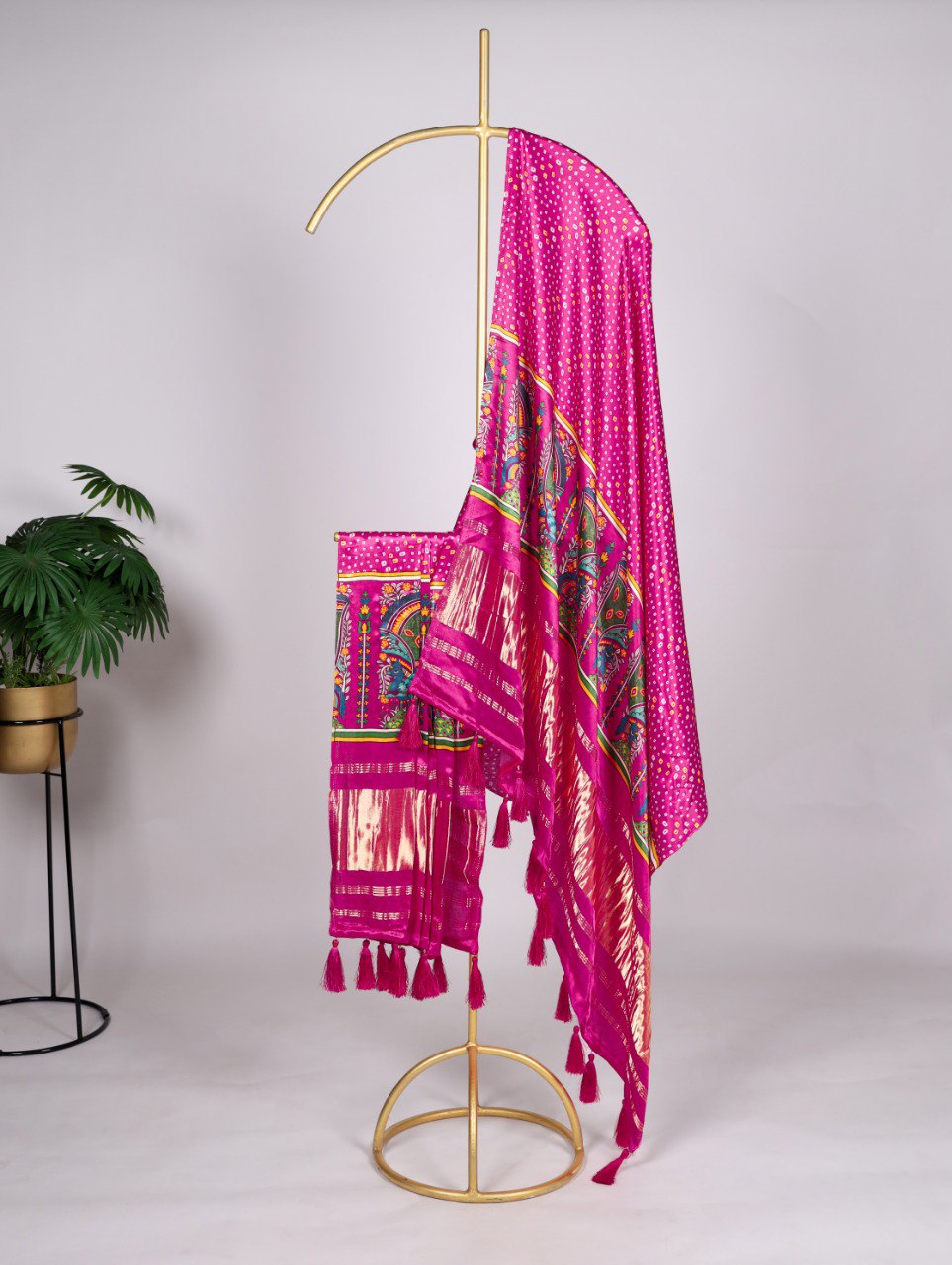 Bandhej silk dupatta