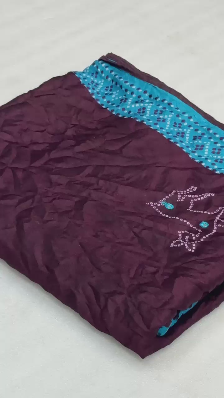 Bandhani Print Saree with Mirror Work