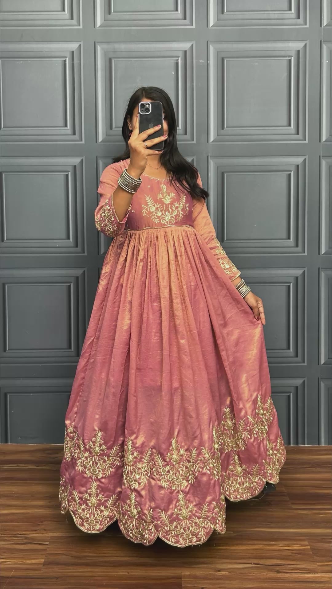 Soft South Tissue Gown