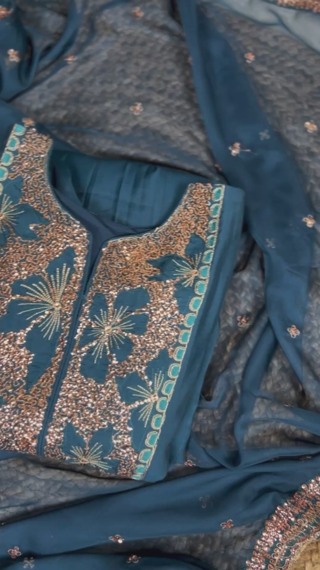 Roman Silk 3 Peace Suit